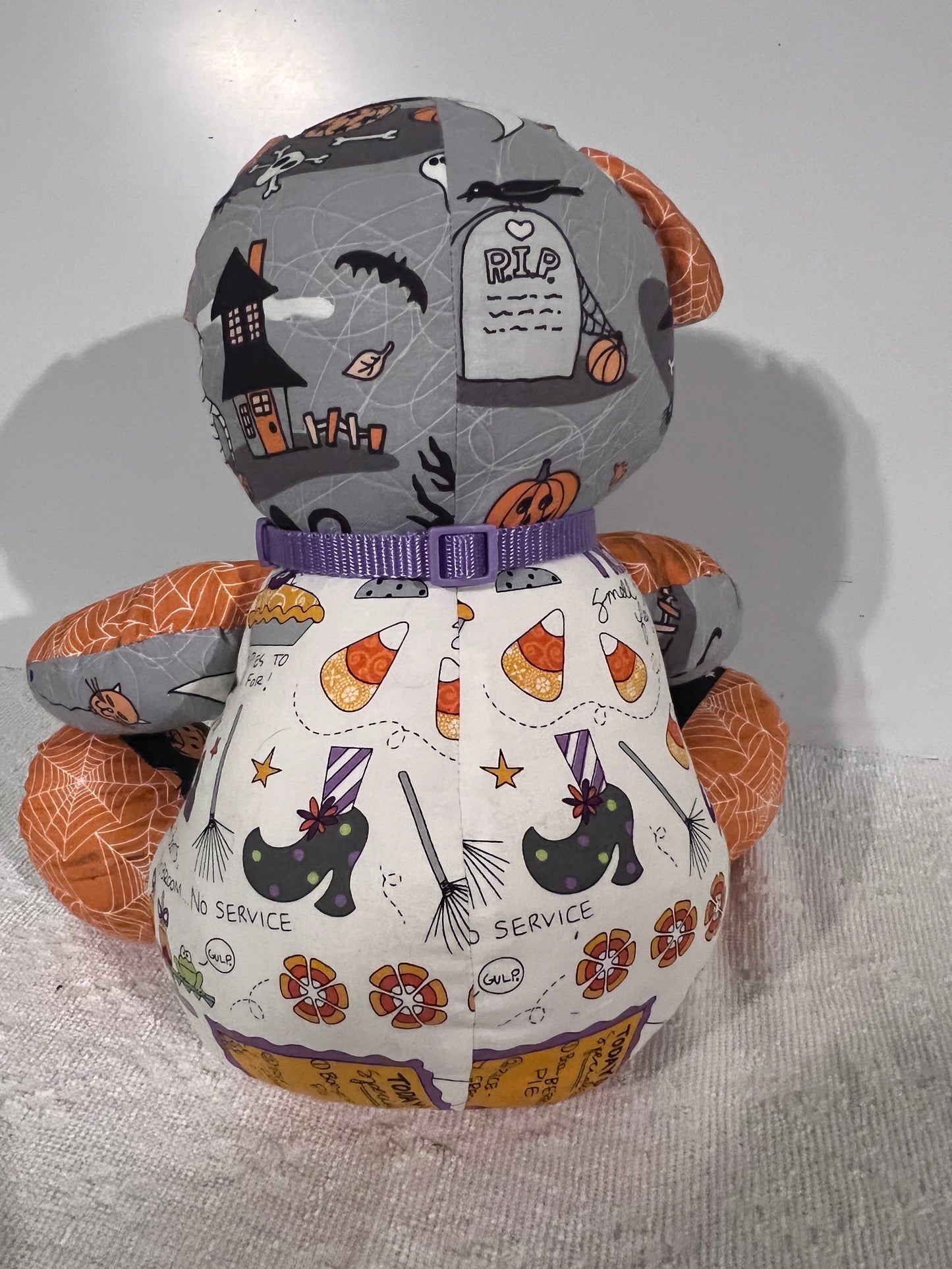 Ghostly Graveyard of The Hollow Whimsy Born